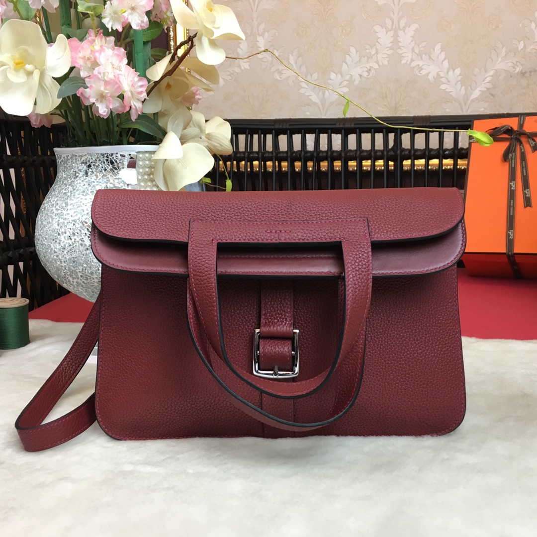 Hermes Halzan 31 Handbag Shoulder Bag In Bordeaux Clemence Leather